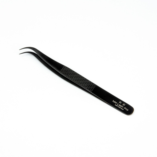 Geriausi blakstienų pincetai profesionalams: mūsų top 5